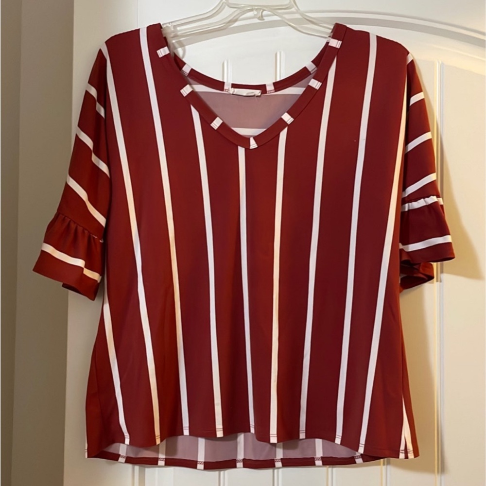 Hopely Three-Quarter Top